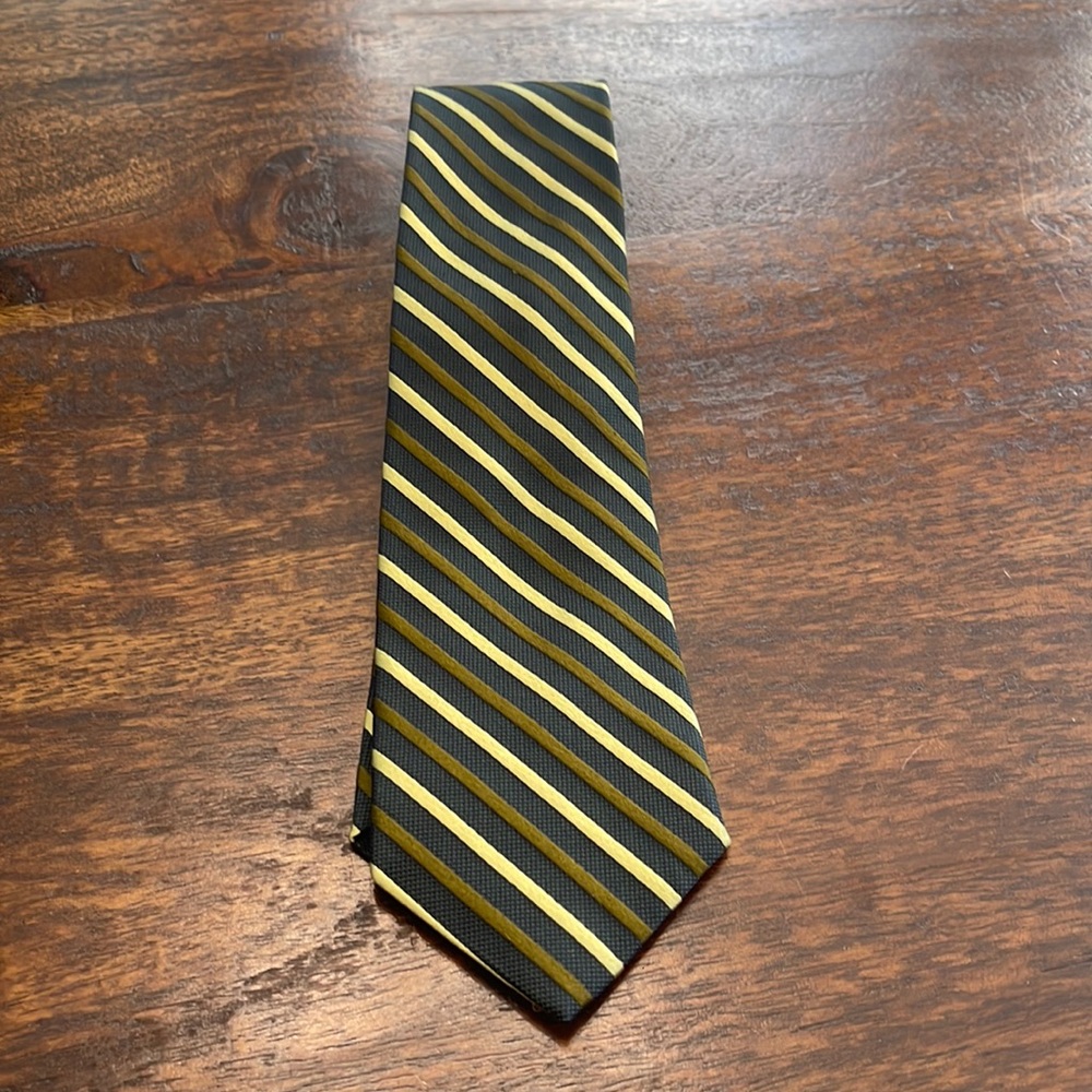 Men’s silk tie